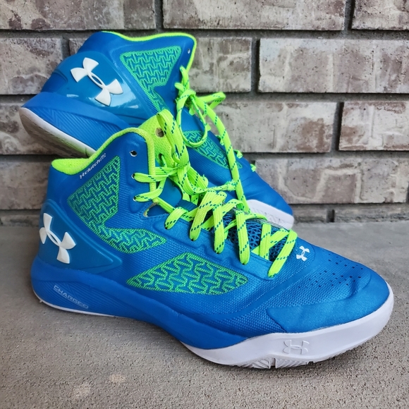 under armour clutchfit basketball shoes